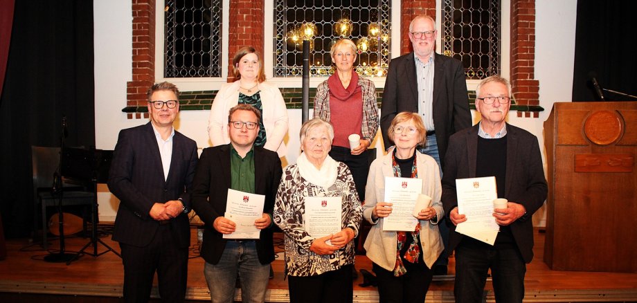 Gruppenbild der geehrten beim Stadtempfang 2026 mit Bürgermeister Martin Franke