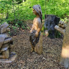 Märchenfigur Aschenputtel und der Prinz