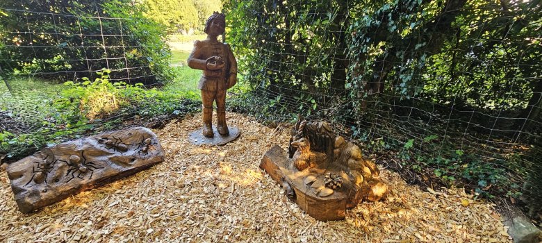 Märchenfiguren "Die Bienenkönigin" Märchenfiguren "Die Bienenkönigin"