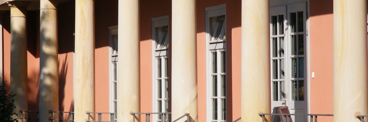 Wandelhalle Säulen der Wandelhalle