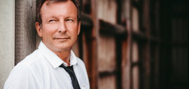 Suchland & Winkelhake