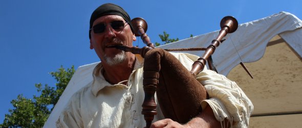 Mittlerweile möge seine Familie seine Musik, sagt Rolf Volkewien – das war anfangs ganz und gar nicht so. ade Mittlerweile möge seine Familie seine Musik, sagt Rolf Volkewien – das war anfangs ganz und gar nicht so. ade