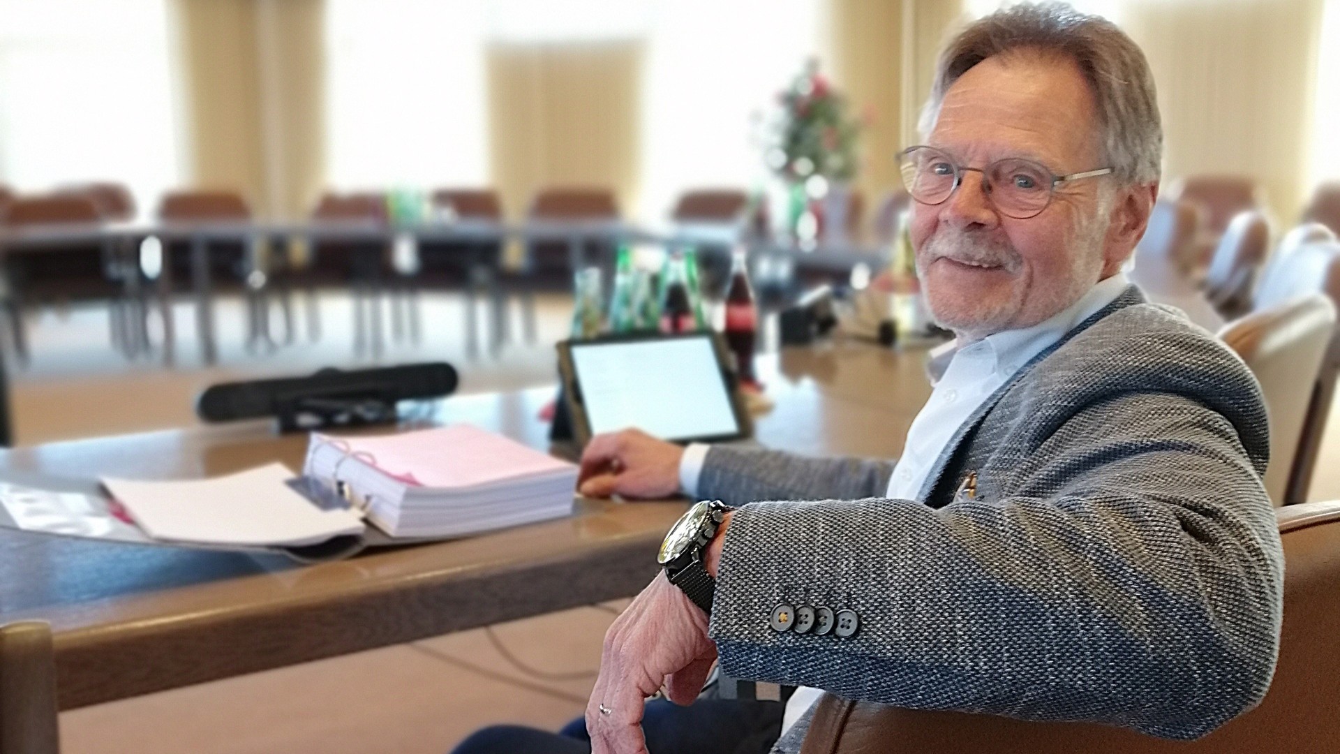 Den Vorsitz im Finanzausschuss Rehburg-Loccums wird Ernst Busse 2026 seit 30 Jahren haben. Den Vorsitz im Finanzausschuss Rehburg-Loccums wird Ernst Busse 2026 seit 30 Jahren haben.