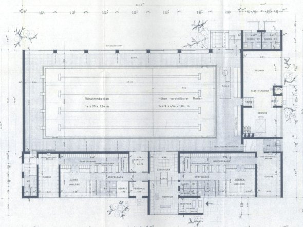 Vom ersten Ansinnen einer „Schwimmgelegenheit für die Schuljugend“ bis zur nachhaltigen Verwirklichung vergingen 50 Jahre: 1975 ist das Hallenbad in Rehburg eröffnet worden. Archiv BHV Vom ersten Ansinnen einer „Schwimmgelegenheit für die Schuljugend“ bis zur nachhaltigen Verwirklichung vergingen 50 Jahre: 1975 ist das Hallenbad in Rehburg eröffnet worden. Archiv BHV