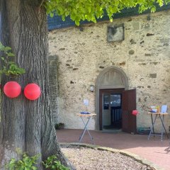 Raderlebnistag Münchehagen Eingang zur Kirche